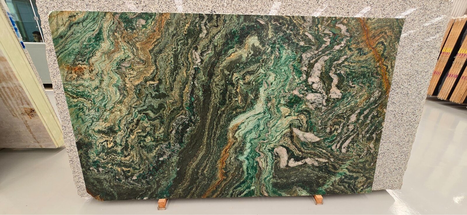 Single full slab of Pandora Green quartzite